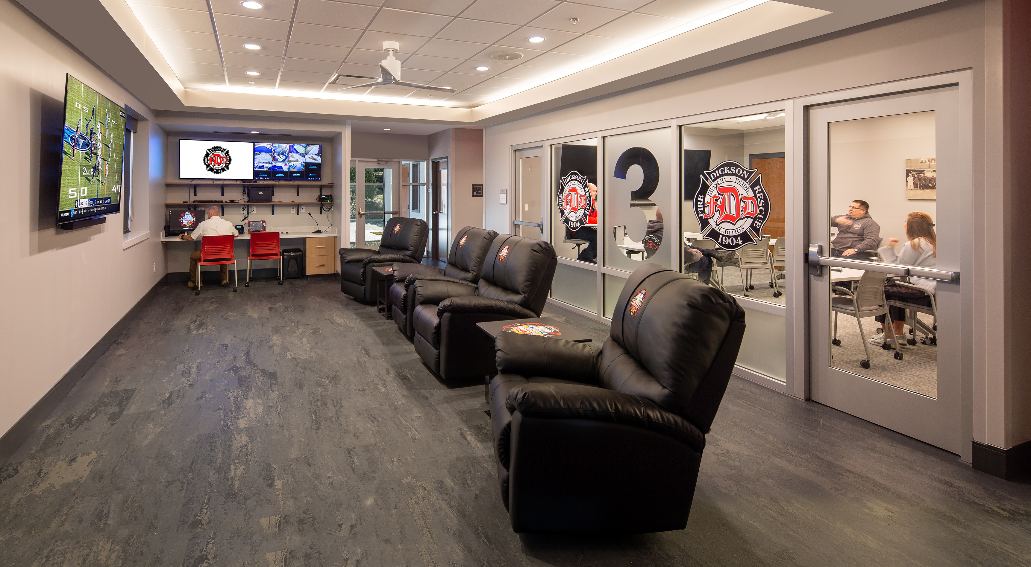 Dickson Fire 3 Gallery 2