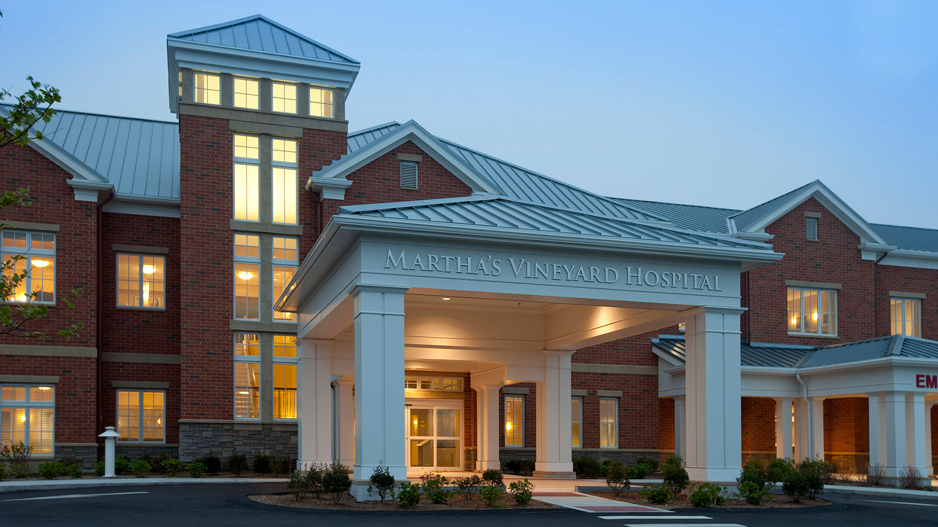 Martha's Vineyard Hospital Exterior